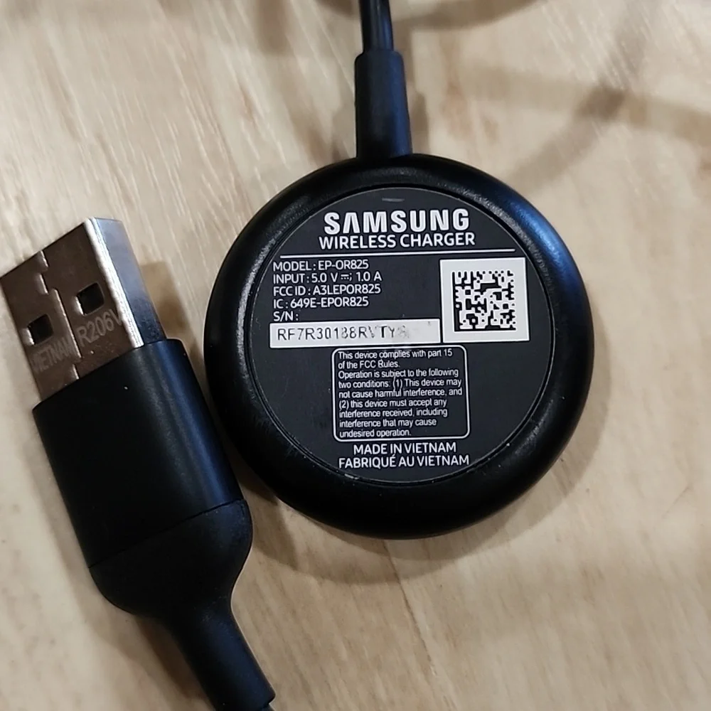 Samsung Galaxy Watch 4 40mm bundle